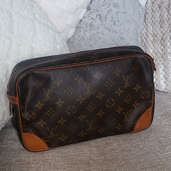 LOUIS VUITTON Compiegne 28 Monogram Clutch Bag,,,Authentic .. - Picture 3 of 16